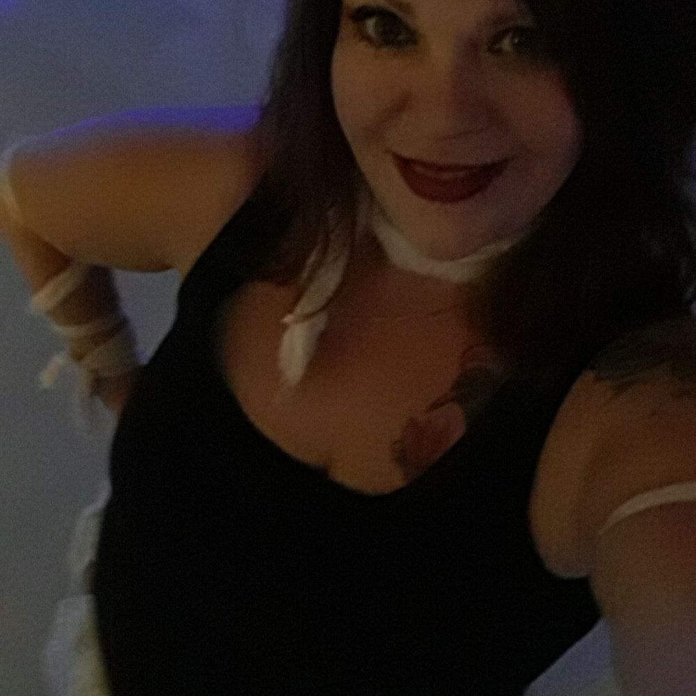 Meet your Posher, Laurel